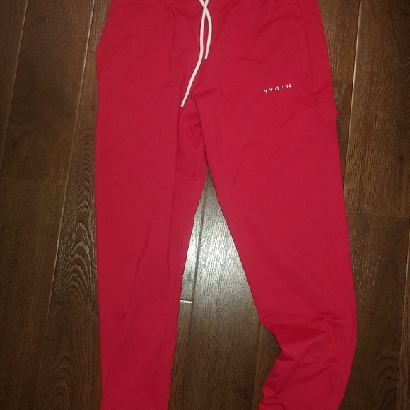 NVGTN rubby red joggers size XL - Picture 2 of 3